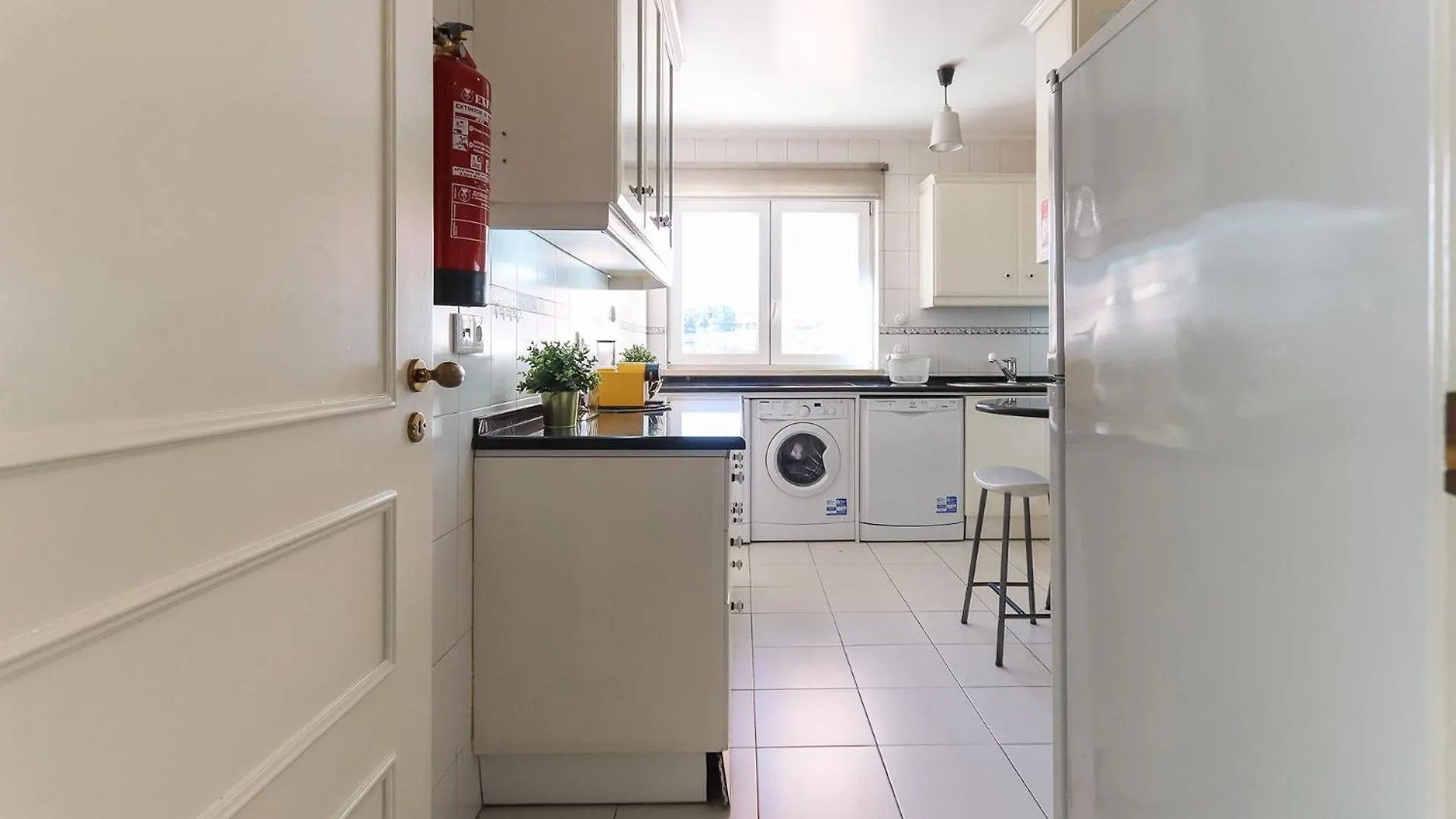 Laranjeiras Deluxe By Homing Apartment Lisbon
