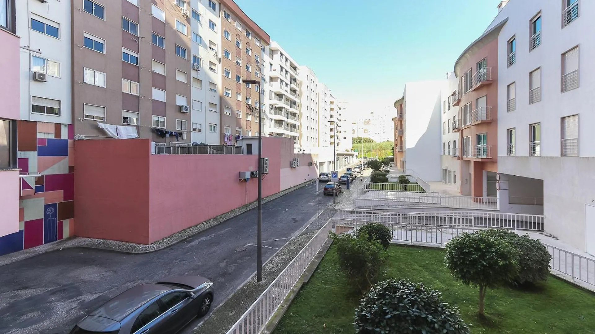 Laranjeiras Deluxe By Homing Apartment Lisbon Portugal