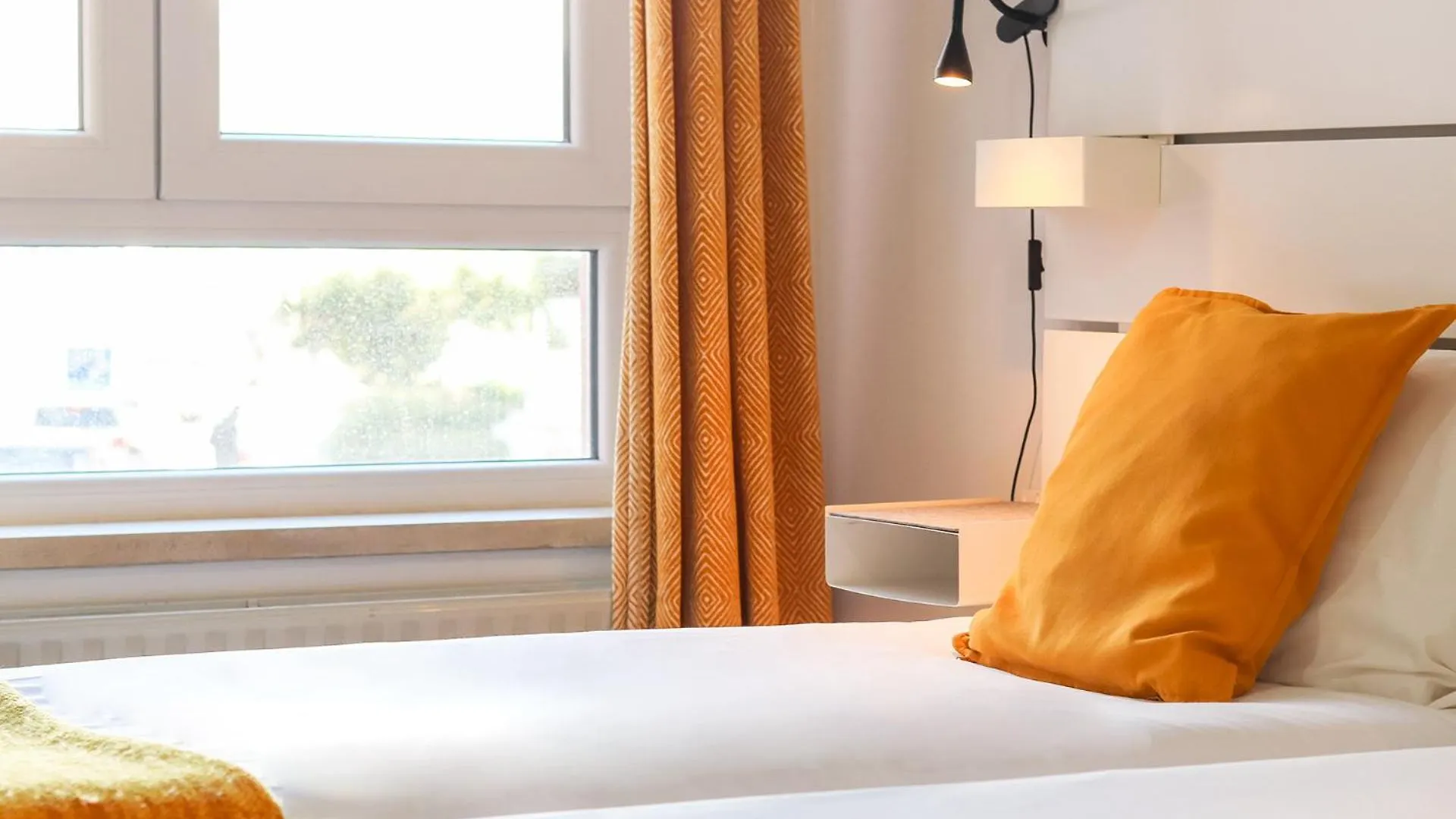 Laranjeiras Deluxe By Homing Apartment Lisbon